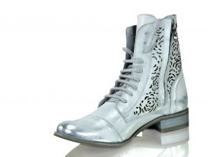 kožená a atestovaná obuv Kožené kotníkové boty 866 stříbrné s dvojím zapínáním Exquisite