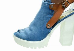 kožená a atestovaná obuv Riflové sandále Emani 5052 na širokém podpatku Star bluemoon