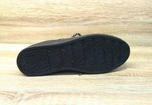 kožená a atestovaná obuv Kožené dámské polobotky “Marcella“ 3706 s perforací a leskem