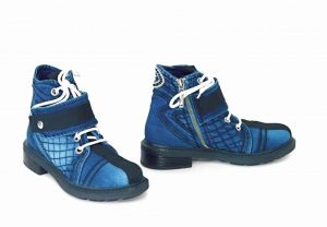 kožená a atestovaná obuv Designové džínové kotníkové boty „StarBlueMoon“ 3056 s dekorativním šněrováním