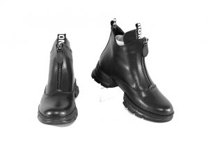 kožená a atestovaná obuv Černé zimní kotníčkové boty „Emani“ 494-K Marcella