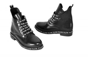 kožená a atestovaná obuv Dámské zateplené kotníčkové kožené boty s potiskem „558“, černé Emani