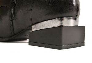 kožená a atestovaná obuv Luxusní kotníčkové kožené boty „33“ zateplené, černé By Can Shoes