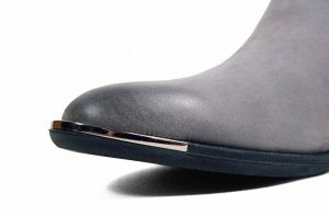 kožená a atestovaná obuv Zimní kozačky CheBello B.1787 s perforací ,, dírkování ♦️ ", šedá