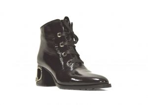 kožená a atestovaná obuv Dámské luxusní kotníkové boty 347, černé Paloma