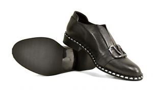 kožená a atestovaná obuv Luxusní dámské polobotky „MarcellaShoes“ 114-337 s černou platformou Donna style