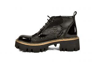 kožená a atestovaná obuv Černé luxusní dámské kotníčkové boty „2121“ Marcella