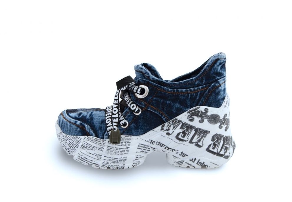 Photo 2 of 8