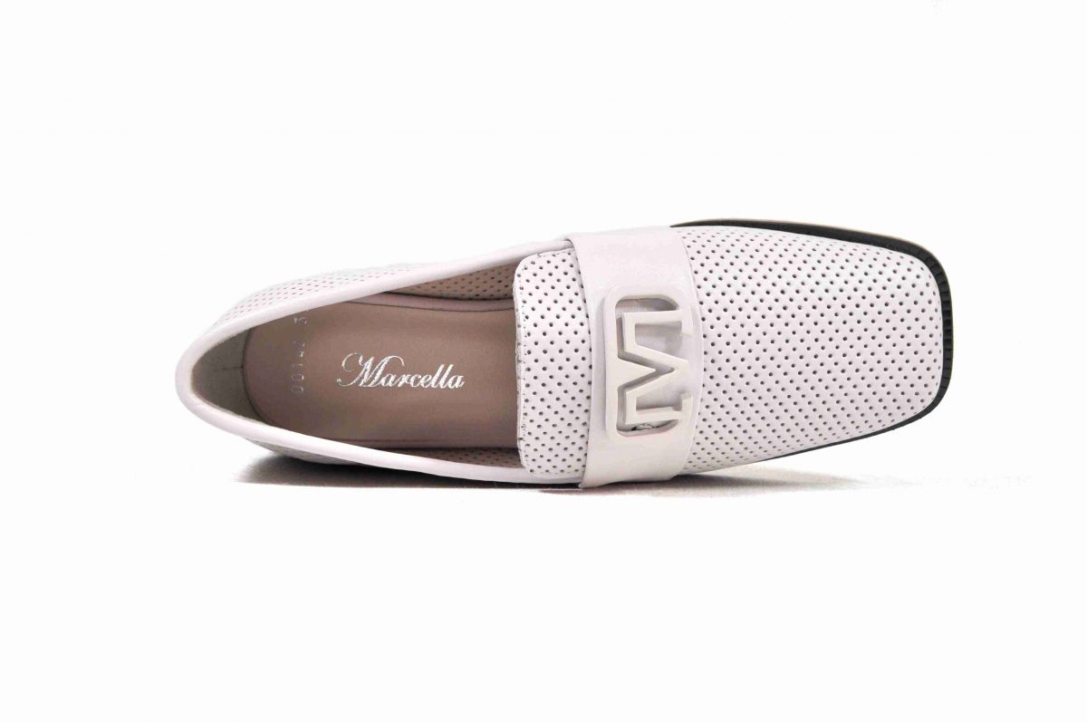 Photo 3 of 5